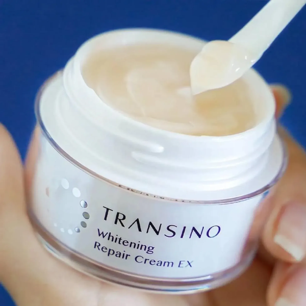 Kem dưỡng Transino Whitening Repair Cream EX (3) Kem dưỡng Transino Whitening Repair Cream EX